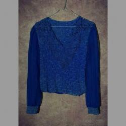 T_012) Vintage 80's koningsblauwe V-hals glitter blouse/top