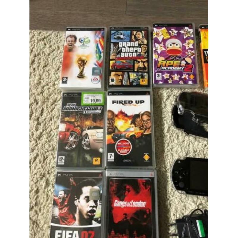 Sony PSP Spelcomputer + games spellen playstation portable