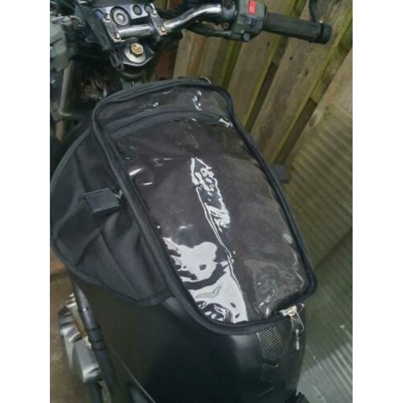 Tanktas motor