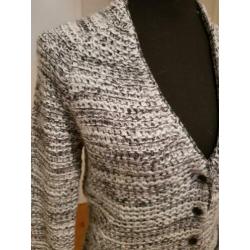 Grof gebreid grijs gemêleerd vest