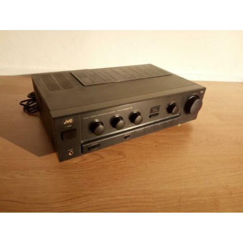Jamo ss90 + jvc ax311