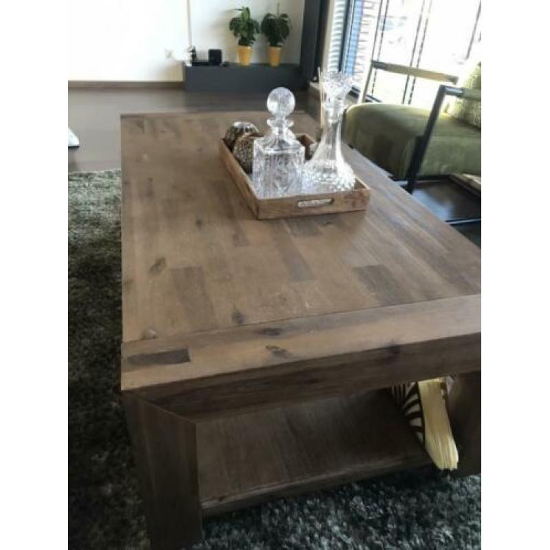 Mooi houte salon tafel