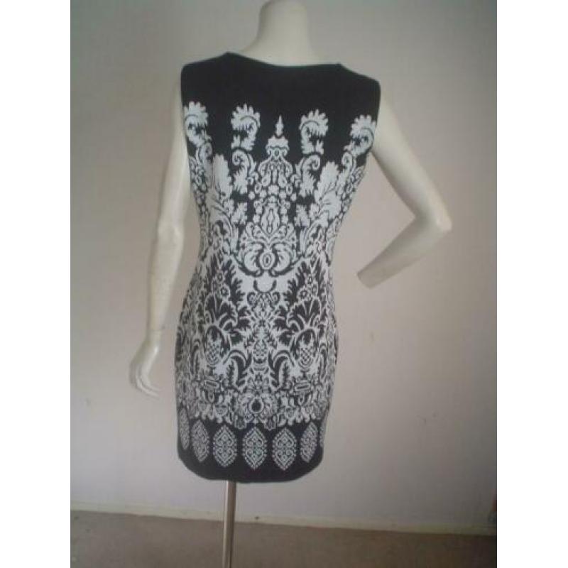 Ana Alcazar jurk mt 40