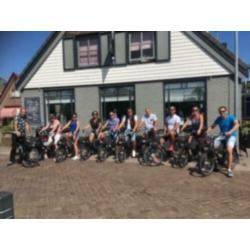 Bedrijfsuitje, vrijgezellenfeestje of uitje: Ga solexrijden!
