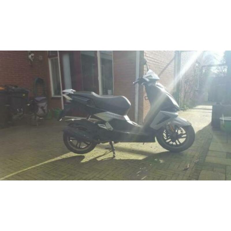 peugeot speedfight 3