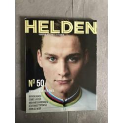 3 sportbladen: Santos, Golfers Magazine en Helden