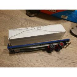 Oplegger met container 1/50 opknapper