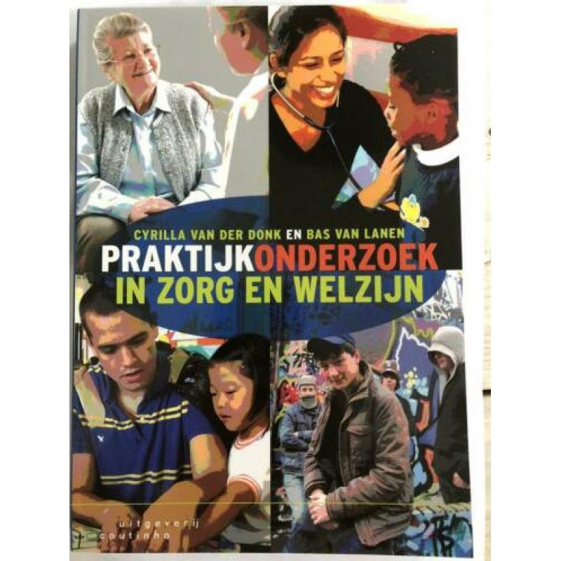 Verschillende studieboeken voor hbo social work