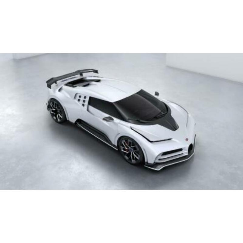 Bugatti Centodieci 2019 Stoffen Canvas Poster 90 x 60 cm