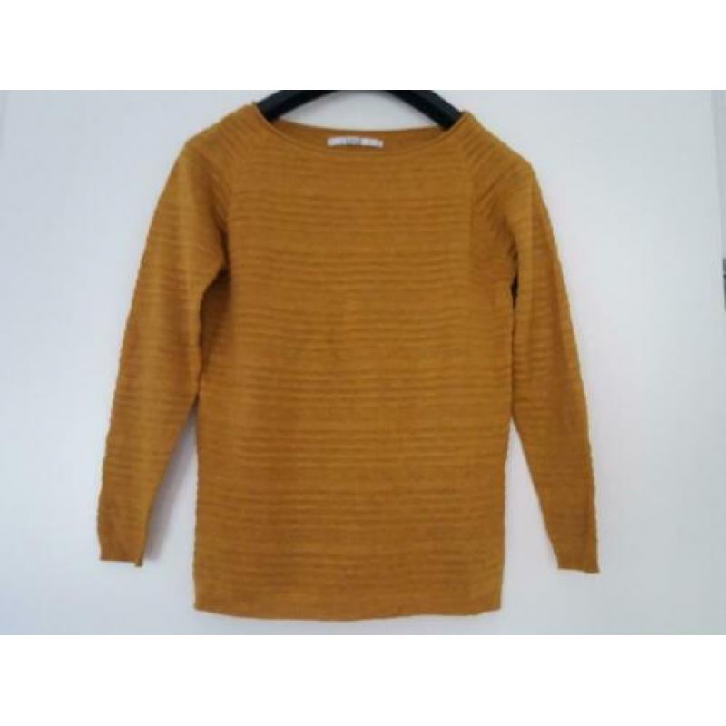 Okergele trui ONLY ZGAN maat XS