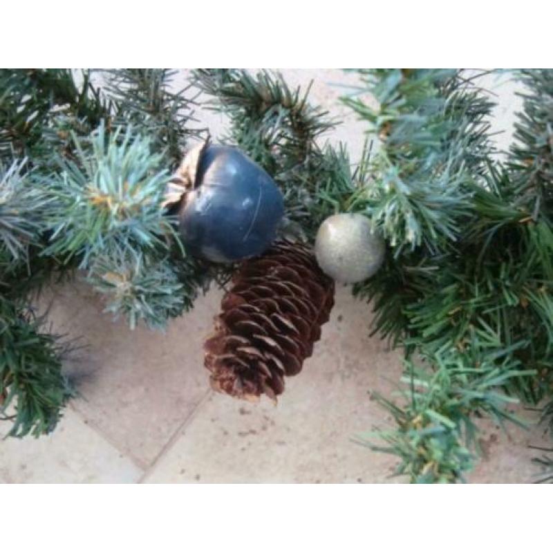 Kerstslinger "Blauwspar" Gedecoreerd Lengte: 3.60 m Nieuw