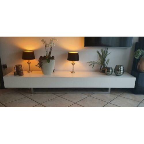 Coesel dressoir wit modern 272cm breed 38,5cm hoog 53cm diep