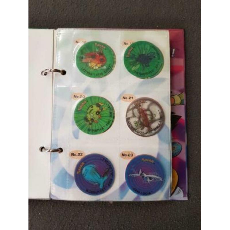 Pokémon Flippo album - enkel nr. 49 ontbreekt (z.g.a.n.!!)
