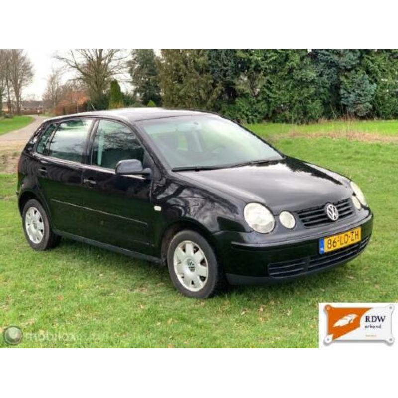 Volkswagen Polo 1.4-16V Highline NAP/AIRCO/NWE APK/DB RIEM V