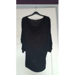 Ichi zwarte top met 'waterval' hals maat xs