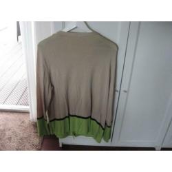 mooi vest met shirt in 1/ twinset van Basler, mt 44