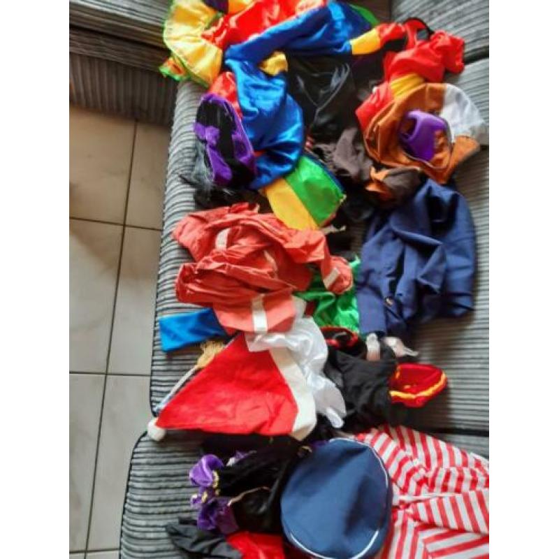 Doos vol carnaval / feestkleding voor kinderen