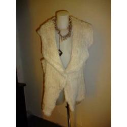 D4A Arma gebreid vest room kleur bont voorkant grote kraag M
