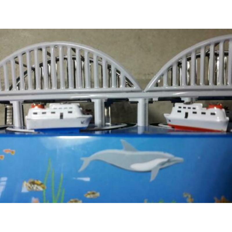 oude vintage blikken speelgoed treinbaan bootjes ms431 china