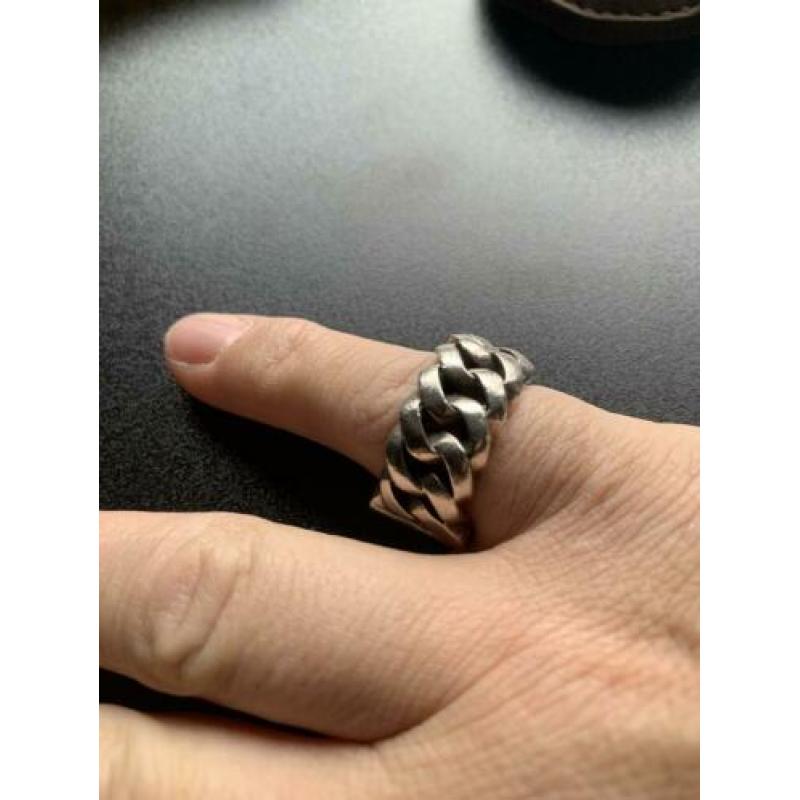 Buddha to buddha ring