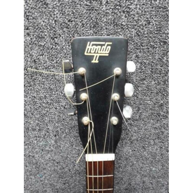 Hondo Acoustische Gitaar uit de 70's.