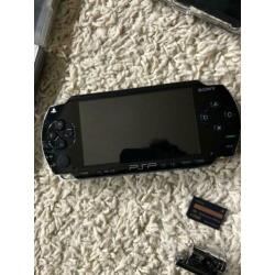 Sony PSP Spelcomputer + games spellen playstation portable