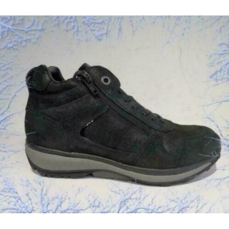 Xsensible zwarte veterboots stretchwalker 38