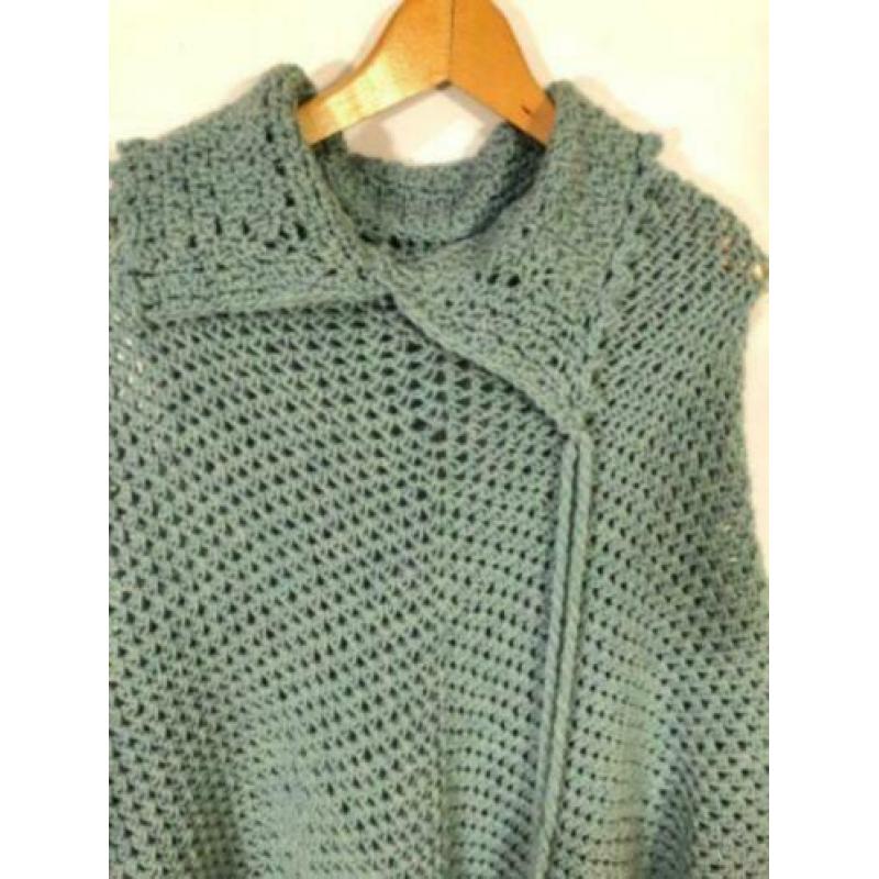 WS5 Vintage Poncho Punt Lichtblauw Pastel Gehaakt Kraag