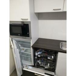 INNOVARE Keukens: Kwaliteit Showroomkeuken ca. 340 cm !