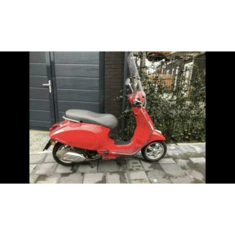 Vespa Primavera (45km/h)