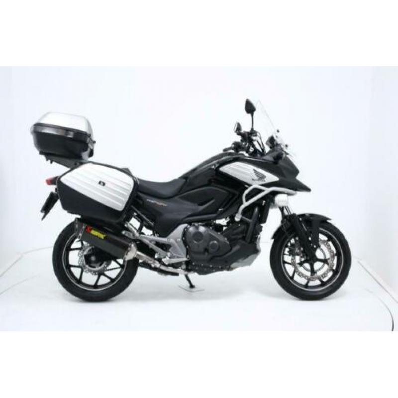 Honda NC 750 XA (bj 2016)
