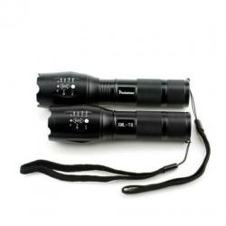 Te koop super felle led cree zaklamp 3800 lumen q250 nieuw