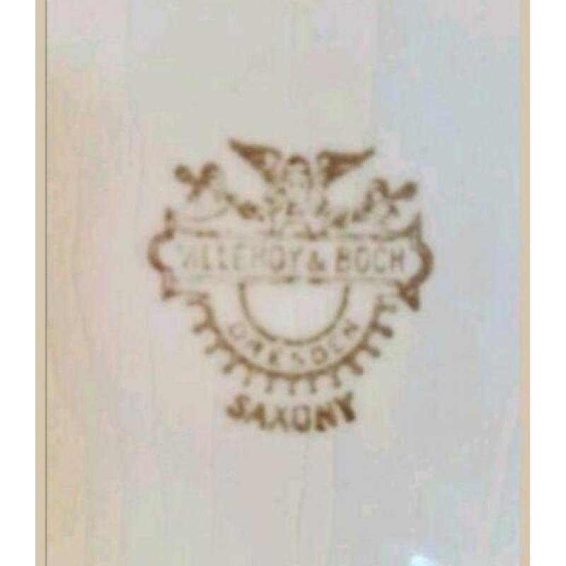 Oude wit porseleinen bedsteek van villeroy & boch