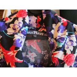 mj/ MUST HAVE top/tuniek/maat S zo goed als nieuw 2 stuks