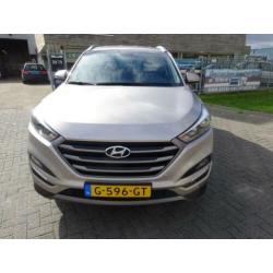 Hyundai Tucson 1.6 GDi Comfort Navi ,trekhaak, isofix, fabri