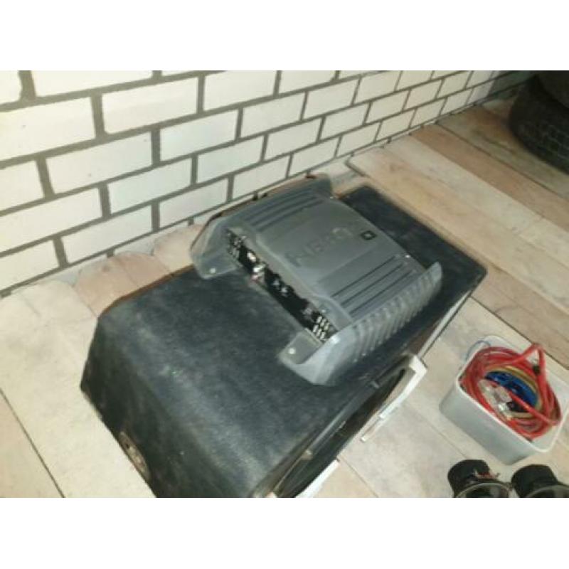 Jbl subwoofer 2 tweeters gladen en kabels