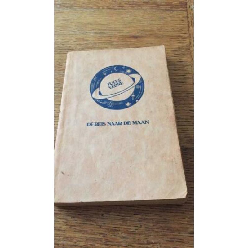 De reis naar de maan - Jules Verne. 1929. 1e en 2e deel.
