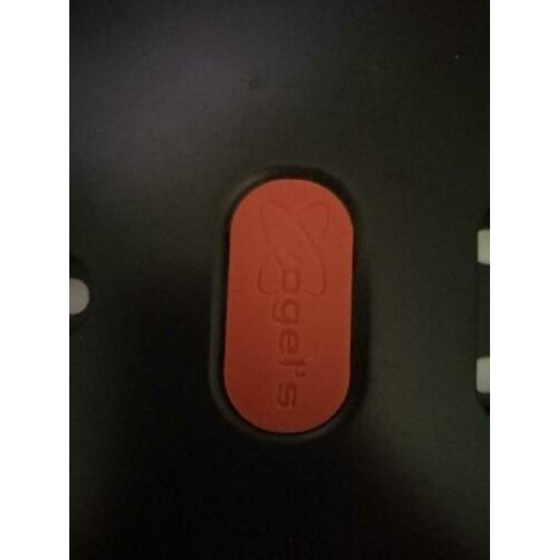 Vogel's Muurbeugelbevestiging + 2 SSD Brackets + HDMI Kabel