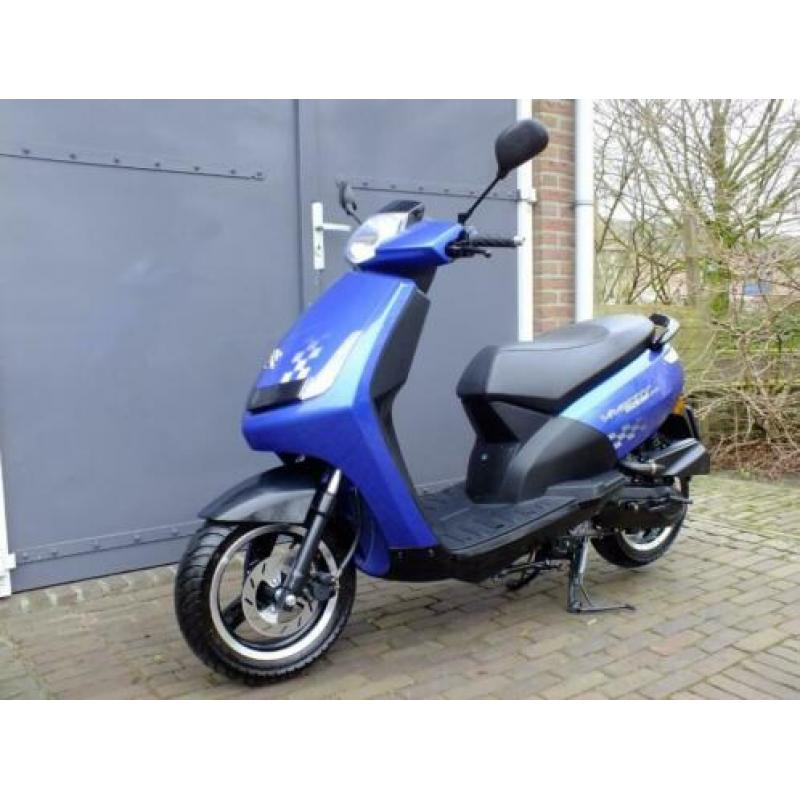 Peugeot New Vivacity Sportline 4T 50cc Snor 297 km 2013