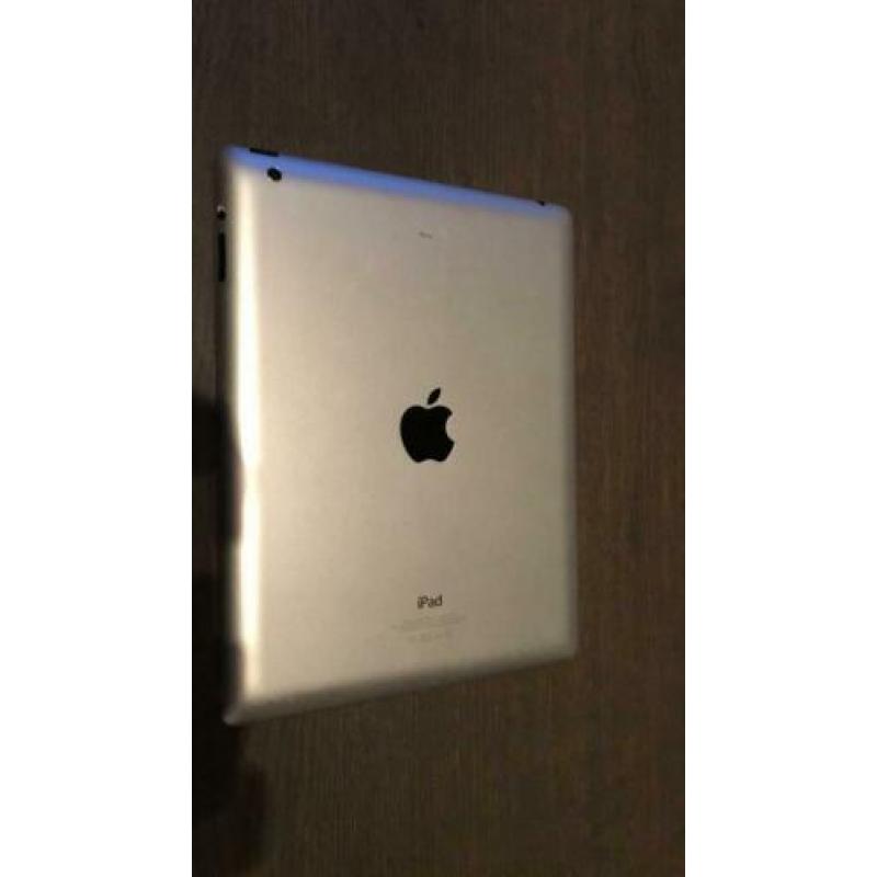 IPad 4 Retina display, met icloud lock