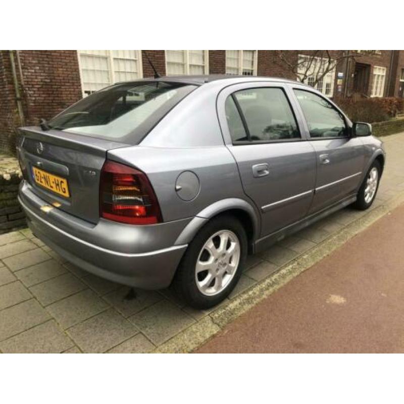 Opel Astra 1.6 Njoy 5 deurs airco/ecc apk (bj 2003)