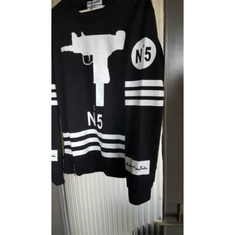 Heren shirt maart xxl, maar valt kleiner uit, Meer naar een
