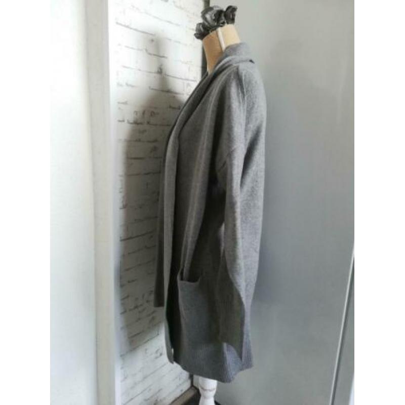 Esprit lang grijs vest, nieuw. Maat M/38/40.