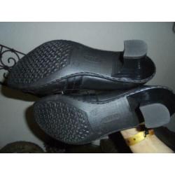 S6) zwart leren pumps rieker maat 40 als nieuw! Leer binnen