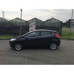 Ford Fiesta 1.25 60KW 5DR 2012 Zwart Titanium