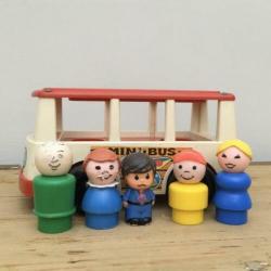 Vintage Fisher Price bus met the little people