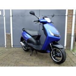 Peugeot New Vivacity Sportline 4T 50cc Snor 297 km 2013