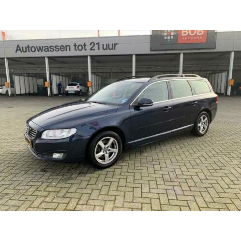 Volvo V70 2.0 D4 2015 Blauw