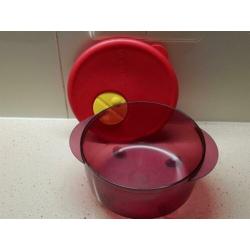 073 Microplusschaaltjes; en meer Tupperware