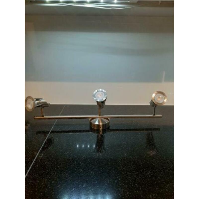 3 arm led spots